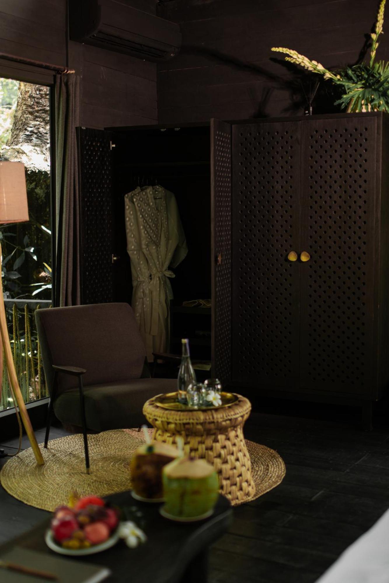 Oshom Bali At Nuanu Creative City タナロット 部屋 写真